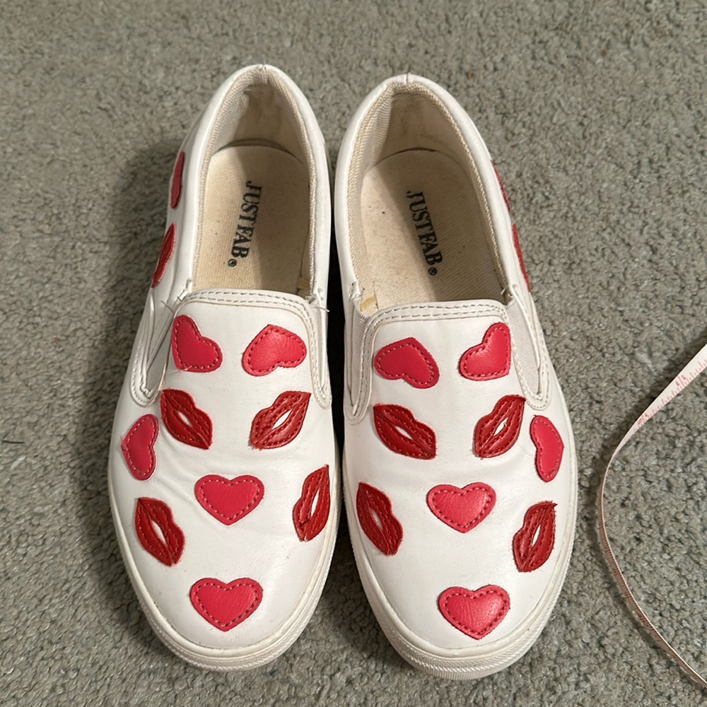 Slip on sneakers